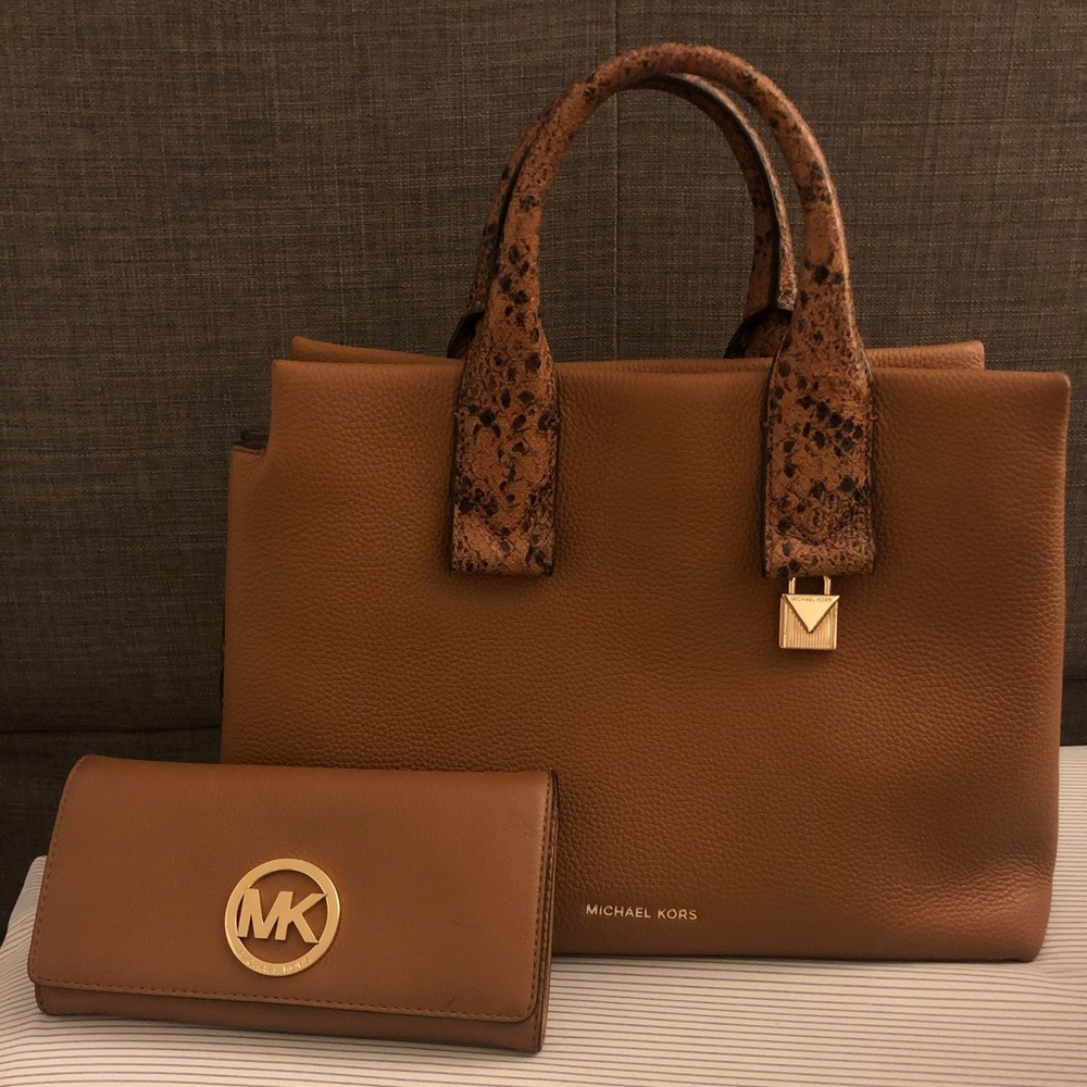 Michael Kors Handbag and Wallet